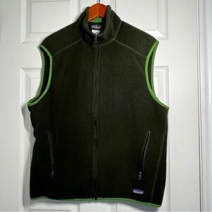 Patagonia Men's Green Synchilla Fleece Vest Size Large